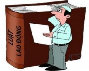 Cơ quan buộc nhân viên về hưu khi chưa đủ tuổi